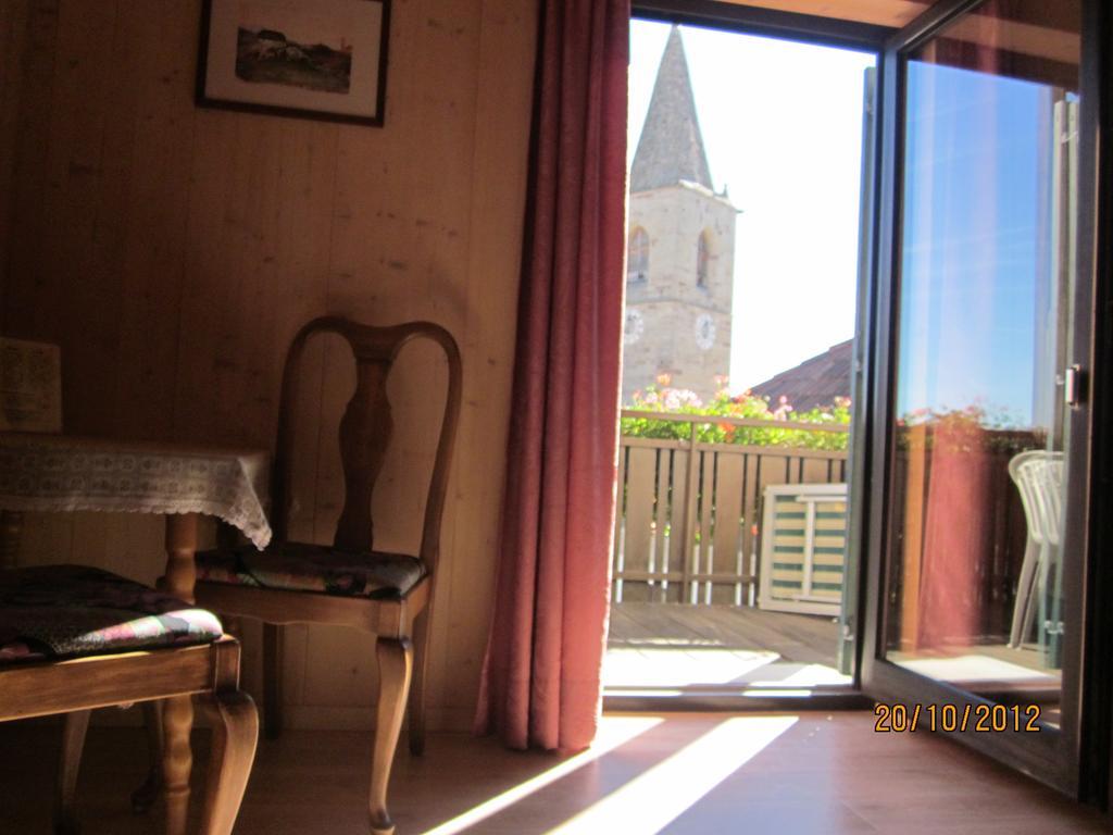 Gasthof Zum Roessl San Genesio Atesino Ruang foto